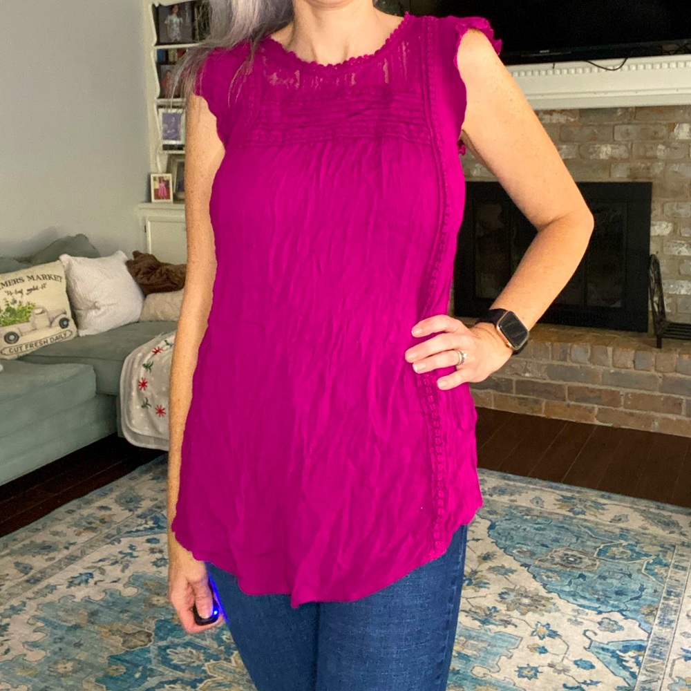 Beautiful purple medium top